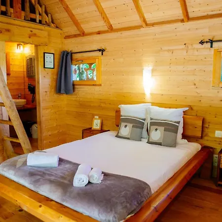 Domaine Ecotelia Luxusní stan Le Nizan