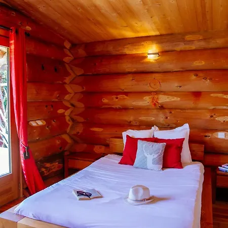 Domaine Ecotelia Luxury tent