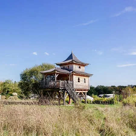 Domaine Ecotelia Le Nizan