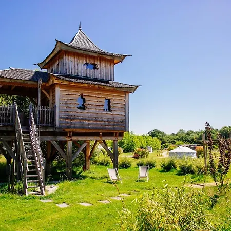 Domaine Ecôtelia Tente de luxe Le Nizan